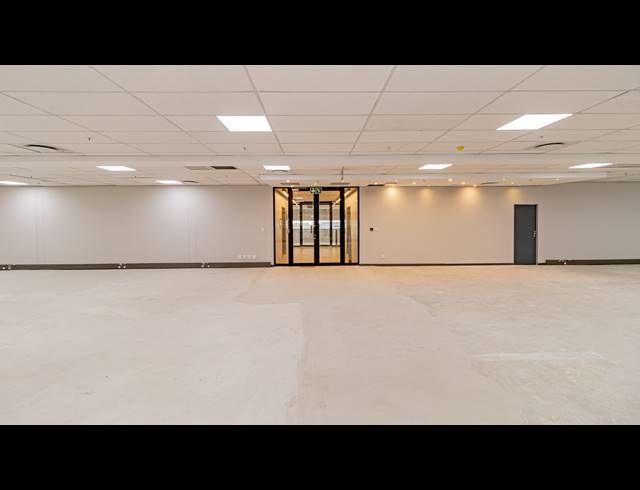 673M² OFFICE TO LET IN ROSEBANK